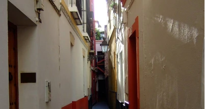 ruta por el barrio de santa cruz